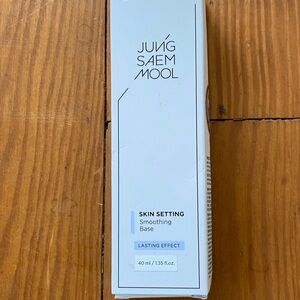 Skin Setting Smoothing Base Jung Saem Mool
